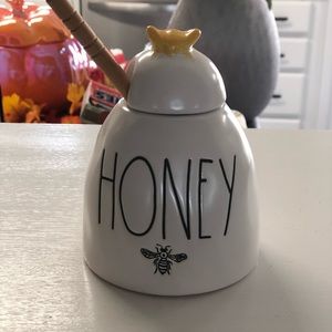 Rae Dunn honey pot